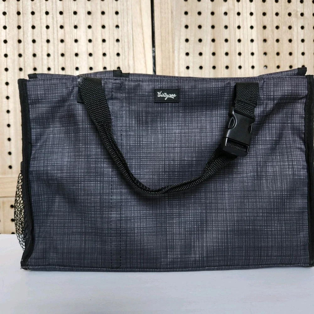 Thirty-One PACK N PULL‎ CADDY Car Storage Organizer Bag Pattern: Black Cross Pop